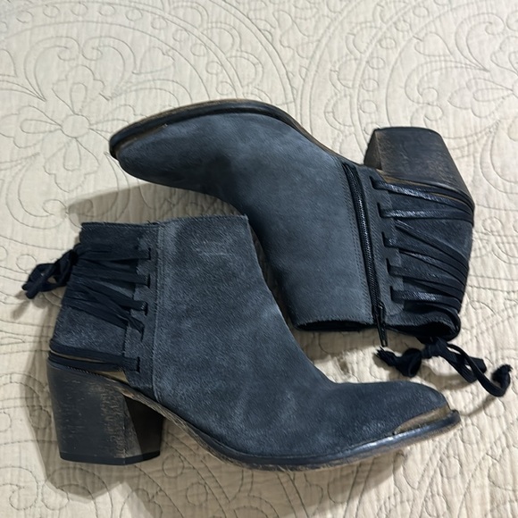 Anthropologie Klub Nico Suede Gray Black Back Tie‎ Ankle Booties - Picture 3 of 6